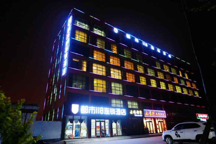 Hotel 5 of 27