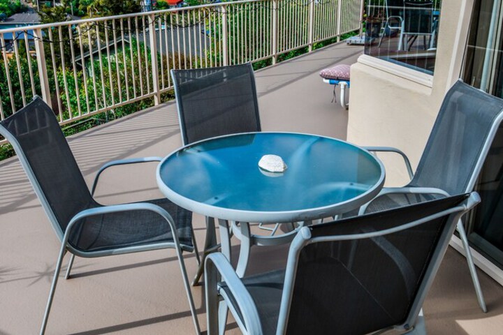 Terrace/Patio 25 of 36