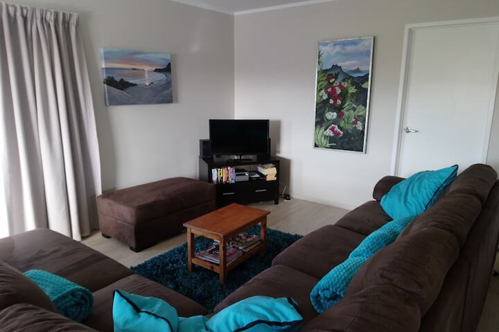 Room 9 of 12