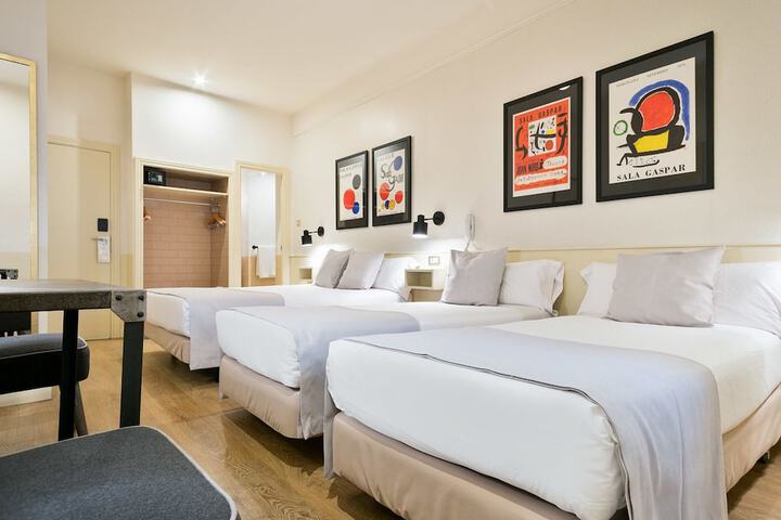 Room 15 of 44