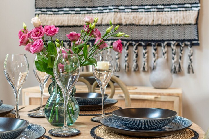 Dining 163 of 250