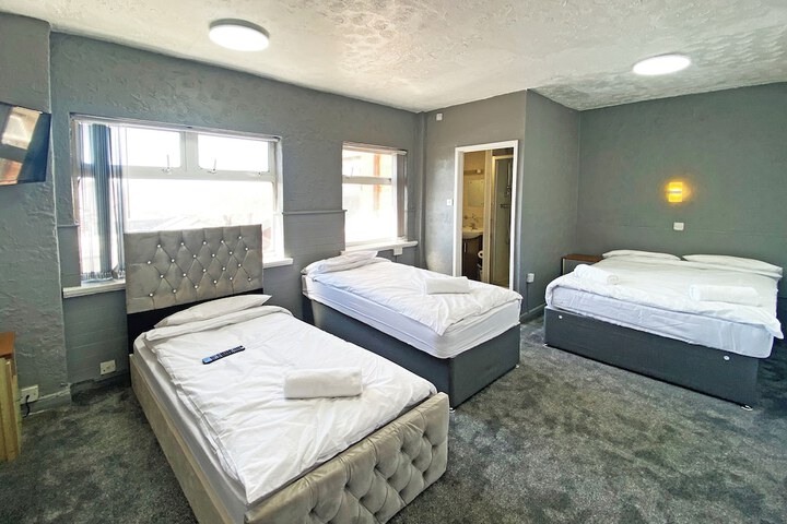Room 19 of 41