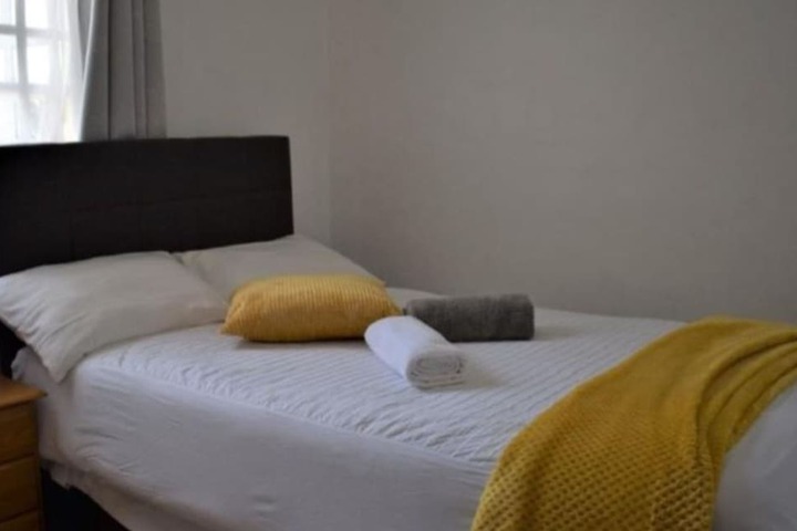 Room 4 of 19