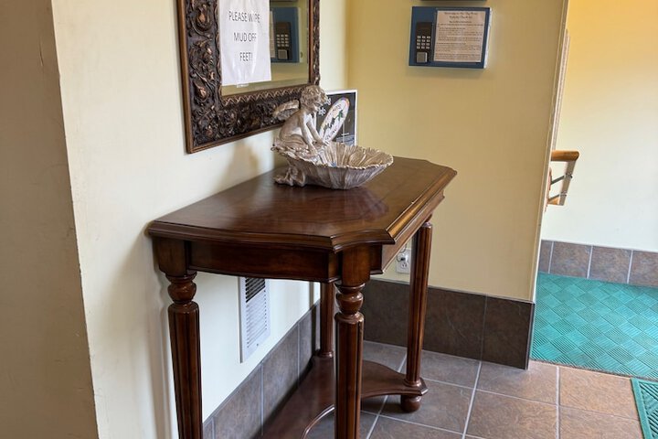 Hotel Interior 4 of 26