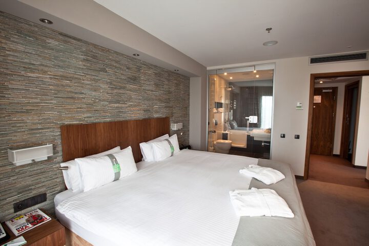 Room 20 of 91