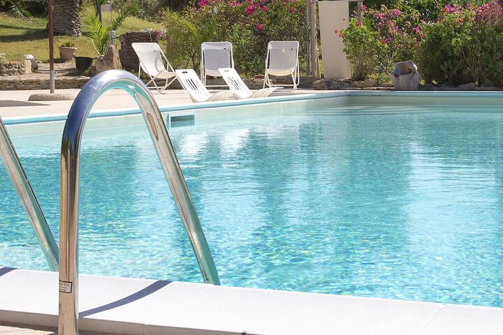 Pool 31 of 53