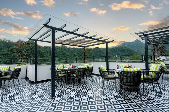Terrace/Patio 87 of 90