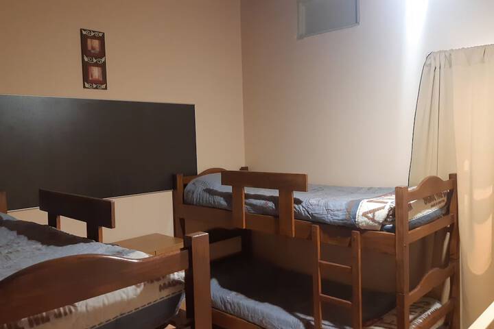 Room 6 of 78