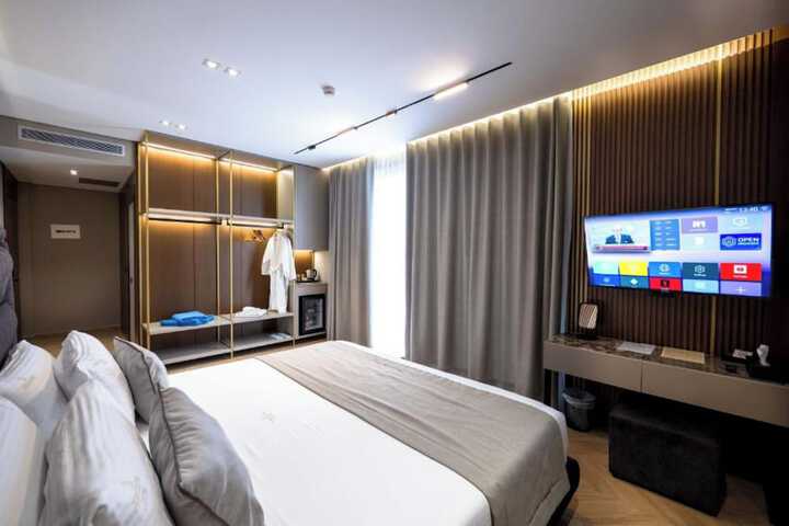 Room 146 of 265