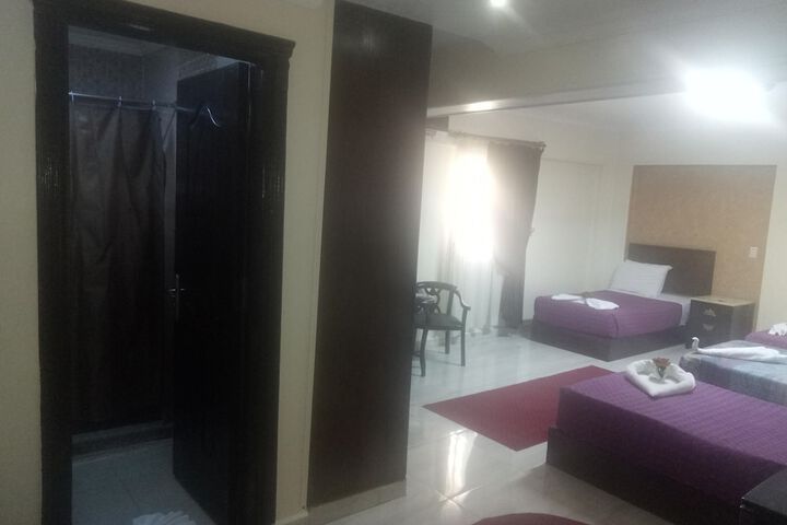Room 45 of 91