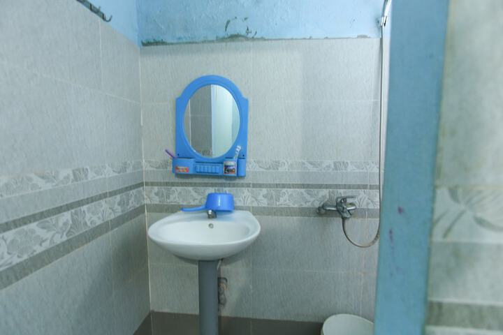 Room 19 of 21
