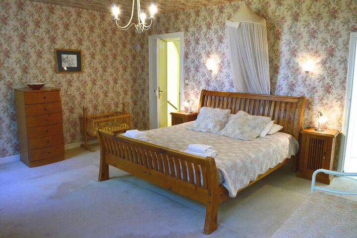 Room 13 of 61