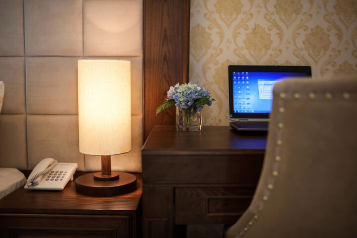 In-room business center