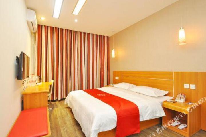 Photo of Shangkeyou Express Hotel (Baishabu Store Linyi)