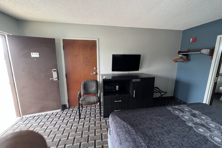 Room 22 of 41