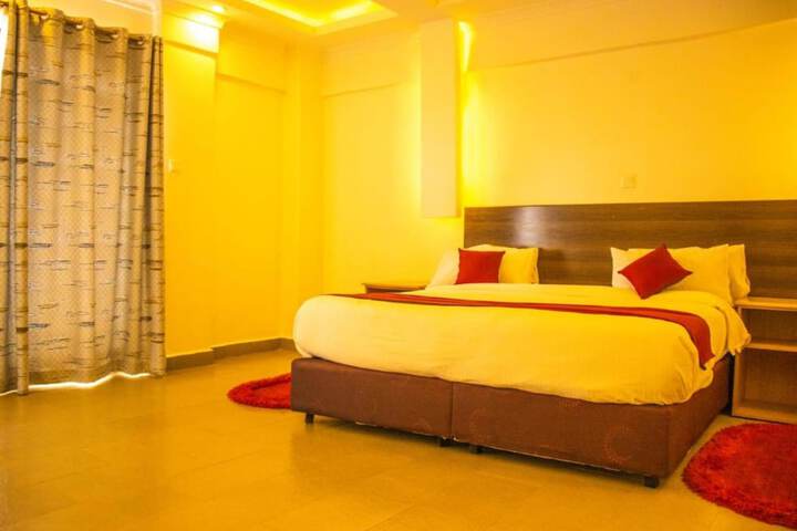 Room 3 of 18