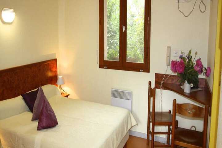 Room 8 of 46