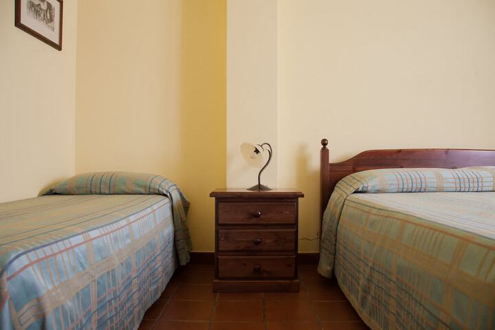 Room 7 of 39