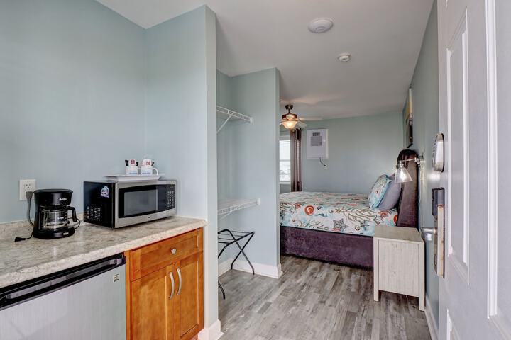 Room 5 of 45
