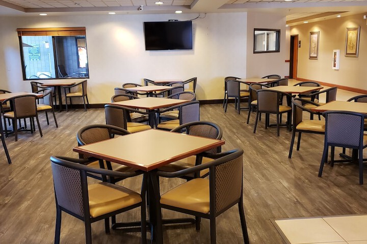 Breakfast area