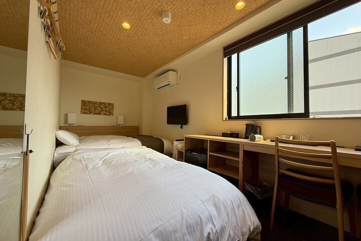 Room 22 of 41