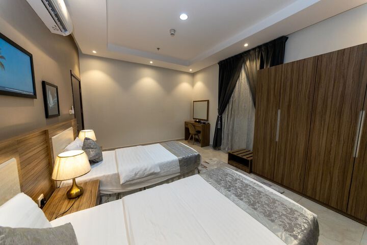Room 53 of 109