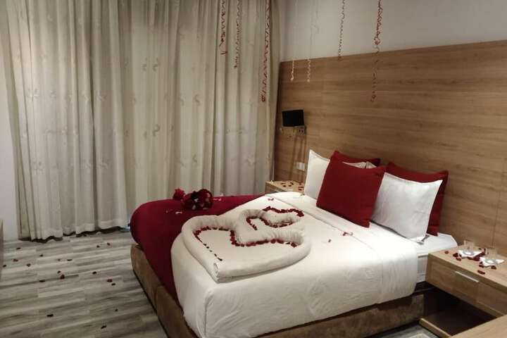 Room 22 of 42