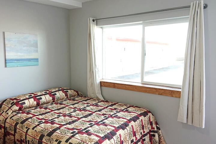 Room 2 of 24