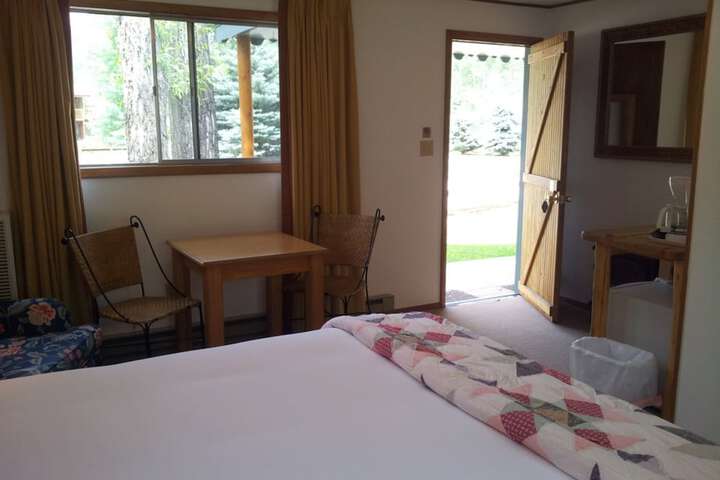 Hotel Interior 118 of 139