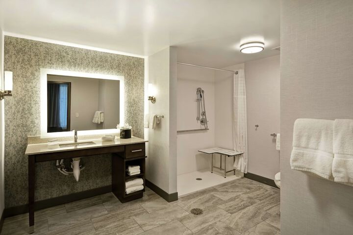 Bathroom shower