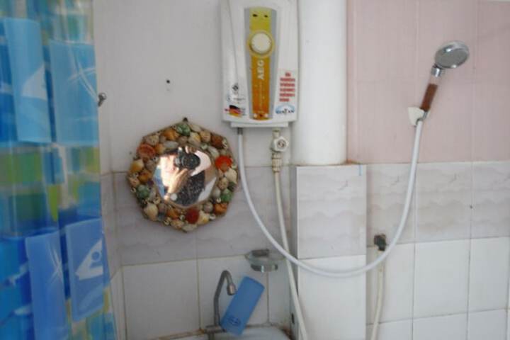 Room 35 of 56