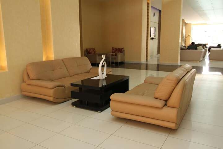 Guest Lobby