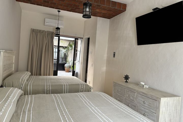 Hotel Interior 112 of 150