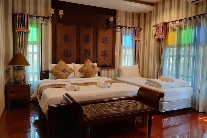 Room 16 of 172