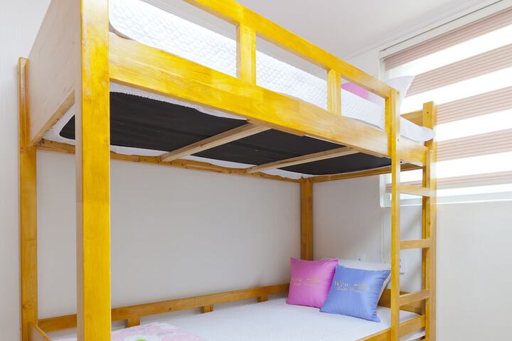 Room 20 of 70