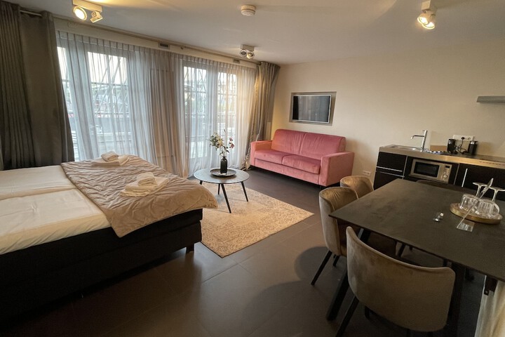 Room 7 of 47