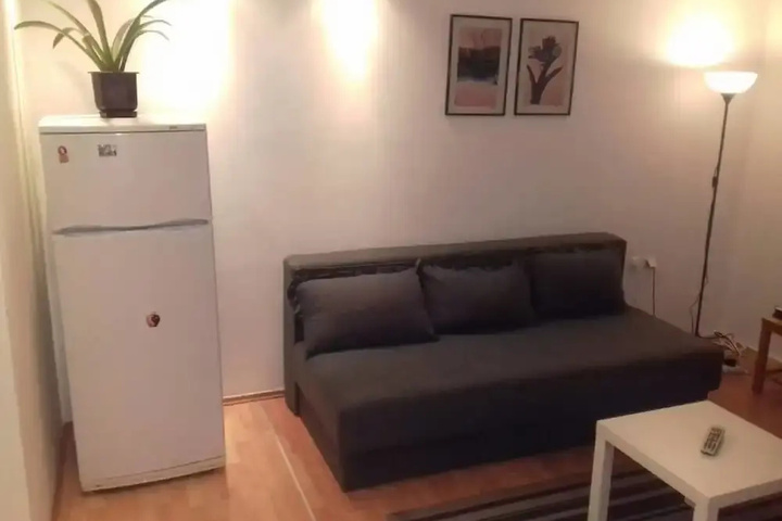Room 3 of 20