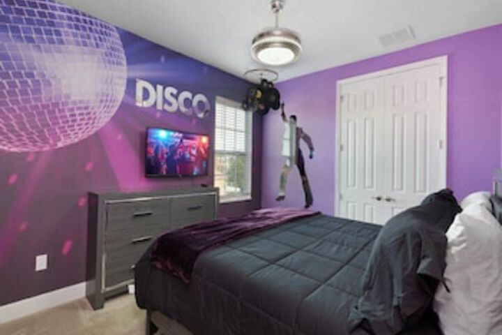 Room 29 of 46