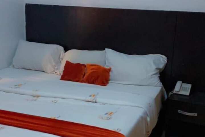 Room 2 of 15