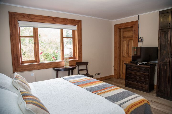 Room 4 of 66