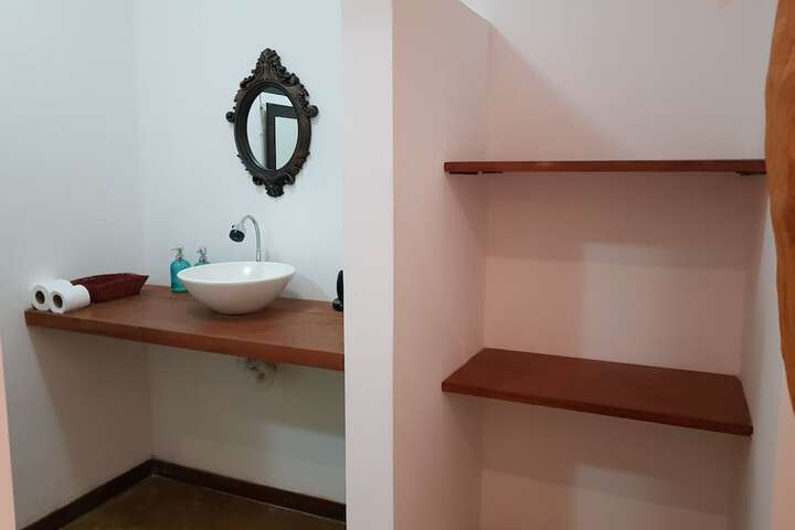 Room 75 of 79