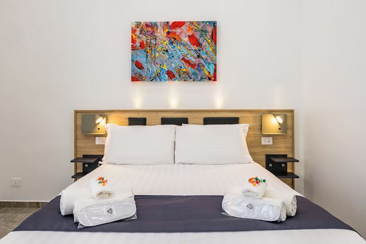 Room 10 of 78