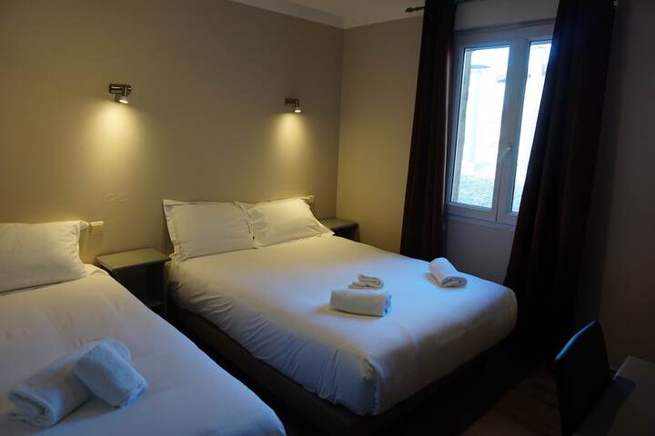 Room 5 of 43