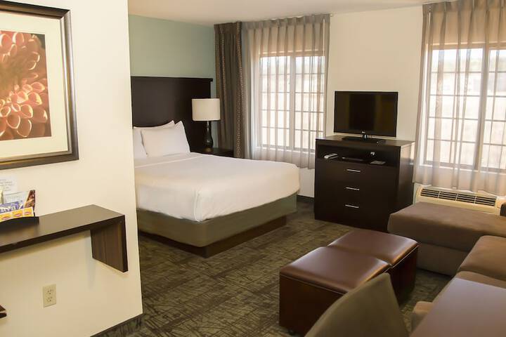 Room 5 of 53