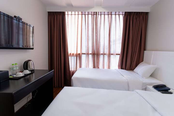 Room 15 of 41