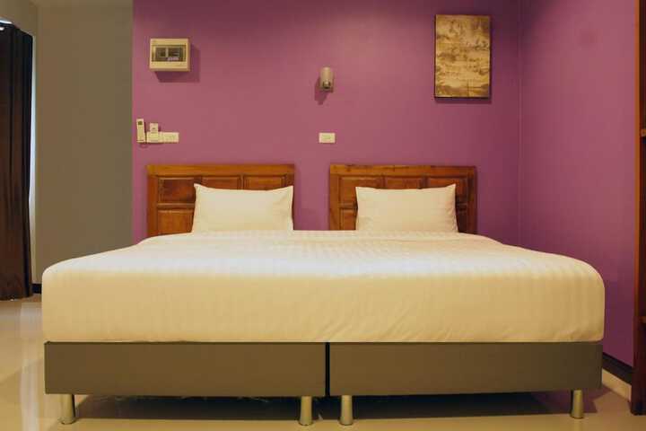 Room 26 of 67
