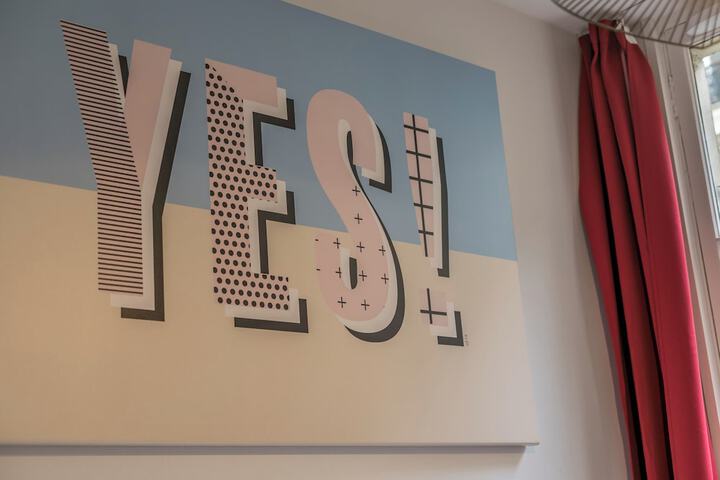 Room 49 of 185