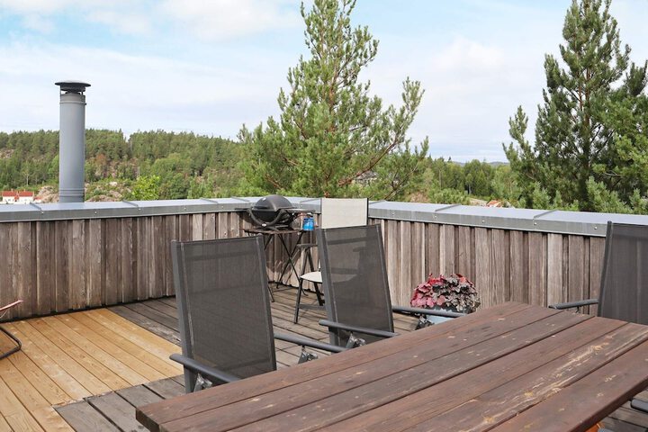 General 18 of 25
