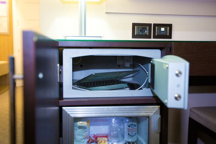 Room amenity