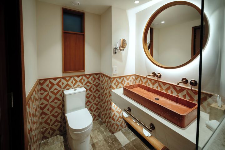 Bath Interior